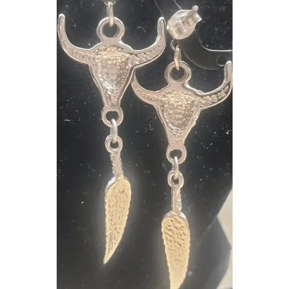 SouthWestern Pewter & Turquoise Blue Mosaic Inlay Chips Sm. Skull Head W/Upturne - Picture 2 of 3